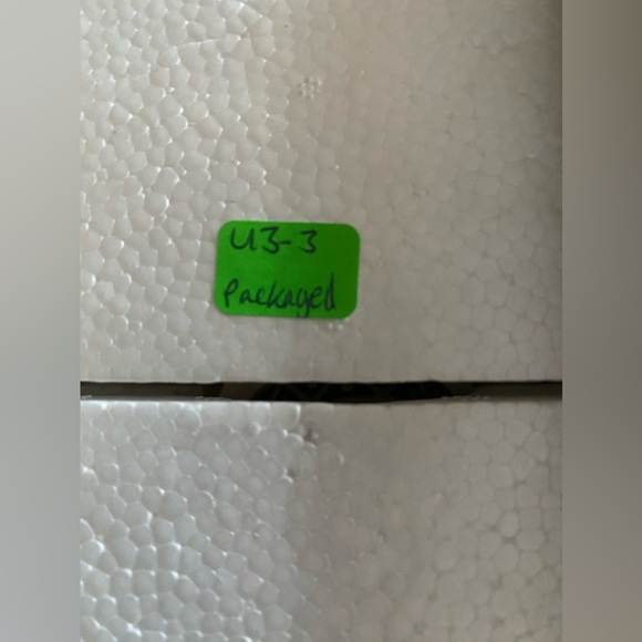 DECORATIVE SANTA FIGURINE, Holding A Toy Sack And A Lantern - Picture 8 of 8